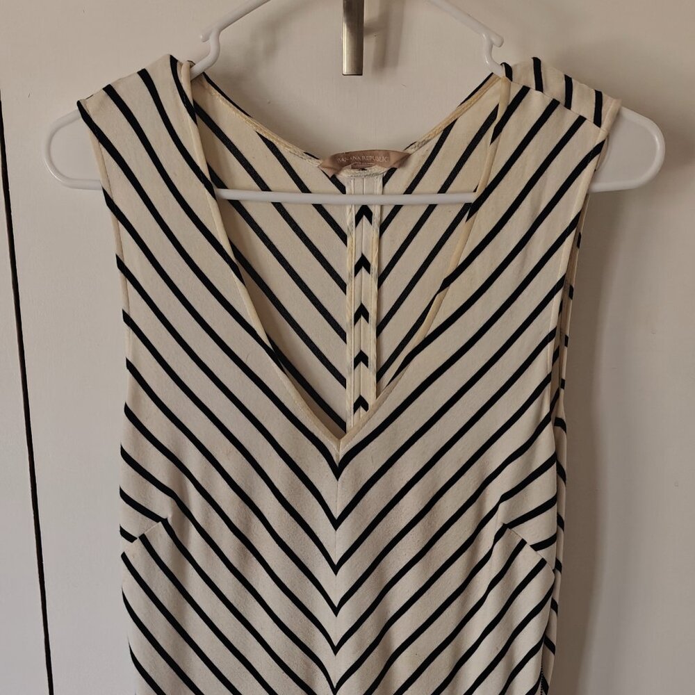 Banana Republic Sleeveless Dress - Size 6